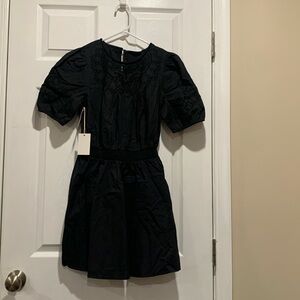 Aritzia Coast Poplin Dress